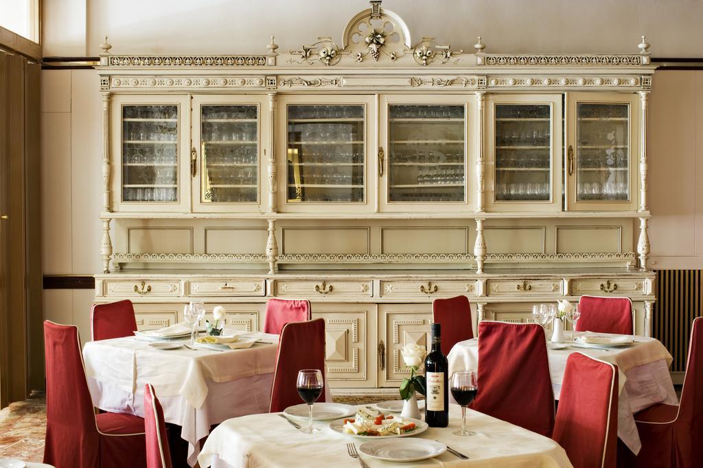 Hotel Roma باياذوليد المظهر الخارجي الصورة