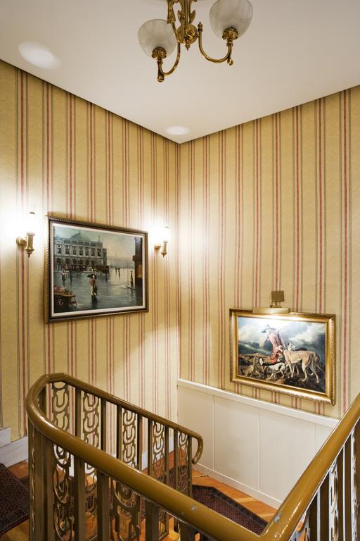 Hotel Roma باياذوليد المظهر الخارجي الصورة